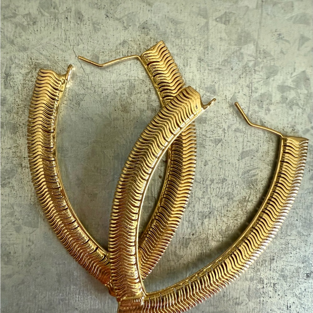Park LaneElegant Gold Hoop Earrings